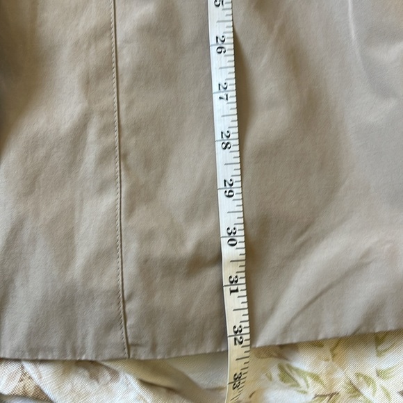 Short trench coat women’s size large - Picture 6 of 9